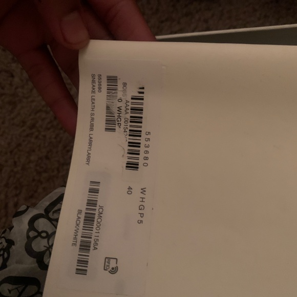 Alexander McQueen - Picture 2 of 3